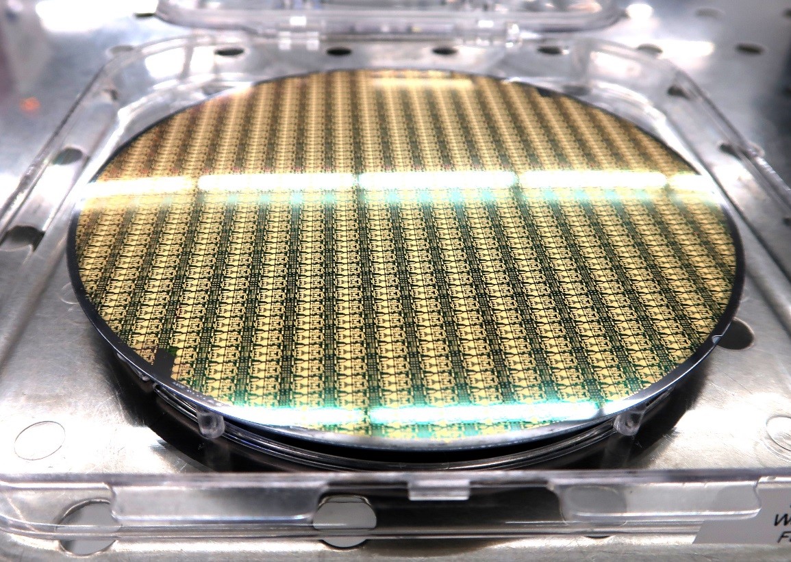 海威华芯IPD020 PDK 成功发布，PDK家族“再添新成